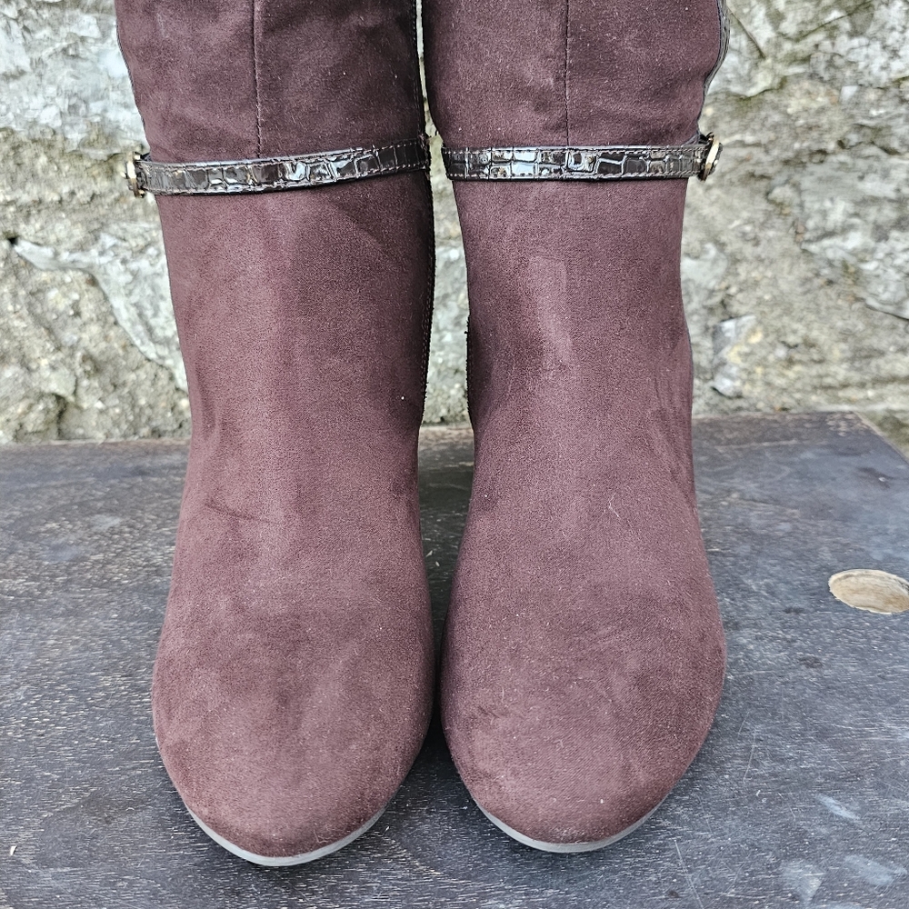 Women's Size 10 Elegant Maroon Brown Knee-High Boots‎ Karen Scott - Picture 5 of 11